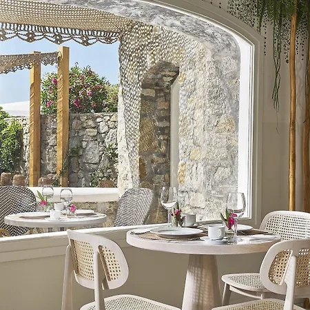 Palladium Hotel Platis Yialos